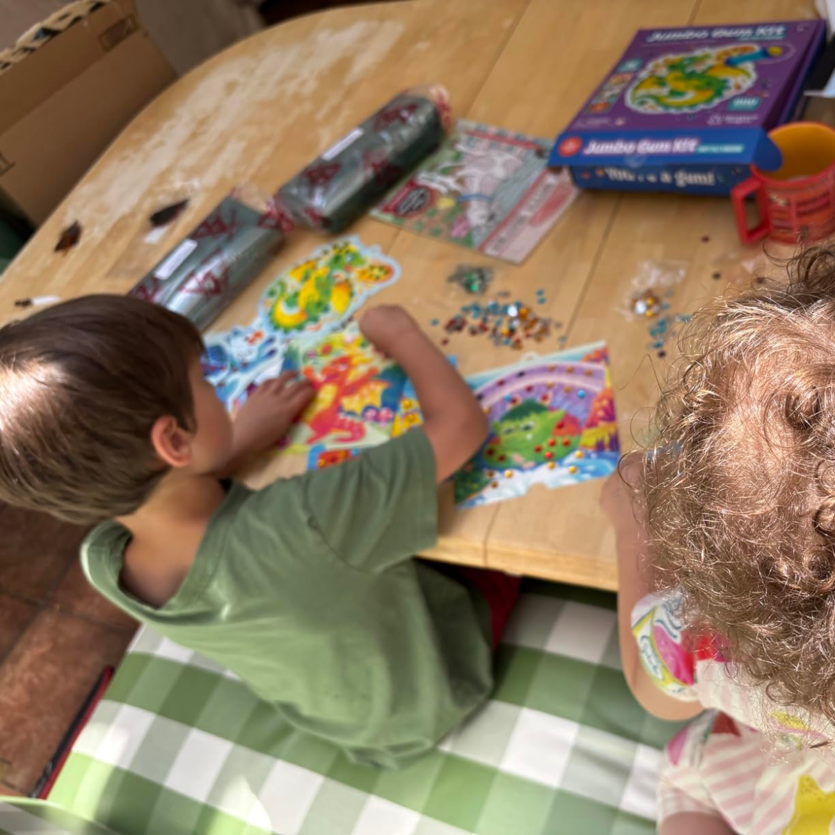 Crafty Pom Pom Kit – Το Σετ για Αφράτη Δημιουργία