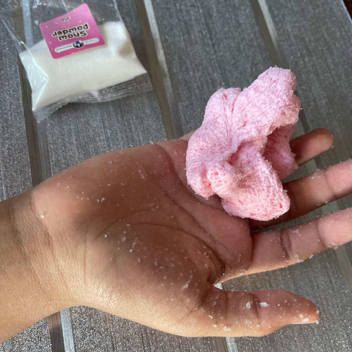 Σετ Fluffy Slime με γκλίτερ και αξεσουάρ (6+ ετών)