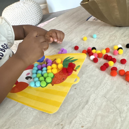 Crafty Pom Pom Kit – Το Σετ για Αφράτη Δημιουργία