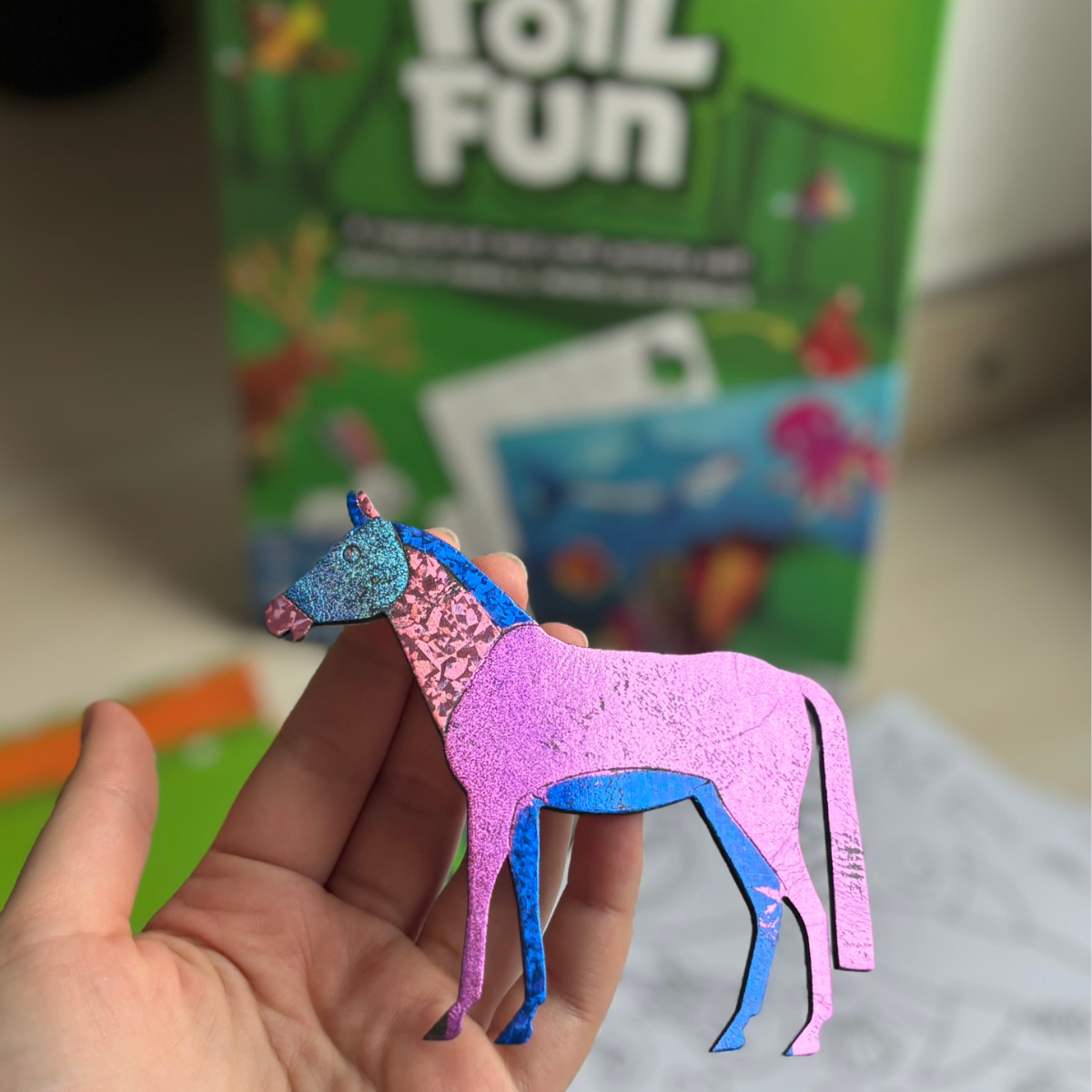 Foil Fun: Κόσμος των Ζώων | Δημιουργικό σετ χωρίς ακαταστασία (για παιδιά 4–9 ετών)