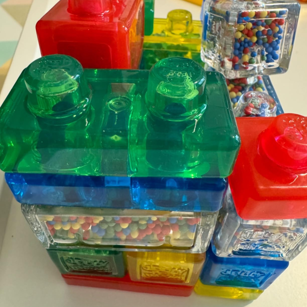 Jelly Blox Creative Kit – Μαλακά & Ελαστικά Δομικά Τουβλάκια Αισθητηριακής Ανάπτυξης (20 τεμ., 2+ ετών)