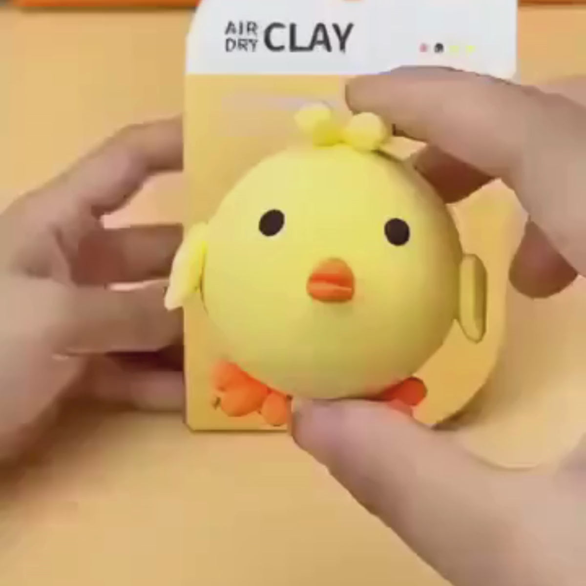 Σετ DIY Squishy Clay 64 τεμαχίων (4+ ετών)